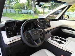 Lexus LM 2025 500h Six-Seat Premium Edition - ფოტო 6