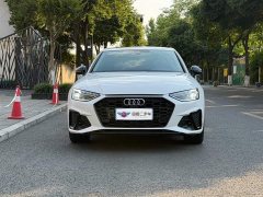 Audi A4L 40 TFSI Luxury Dynamic - ფოტო 2