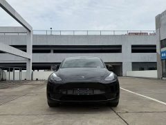 Tesla Model Y 2022 Rear-Wheel Drive - ფოტო 2