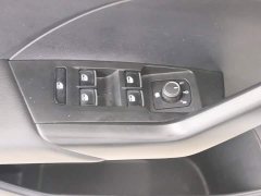 Volkswagen Touran 2023 200TSI DSG Smart Connected Edition - ფოტო 12
