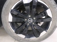 Volkswagen Touran 2023 200TSI DSG Smart Connected Edition - ფოტო 17