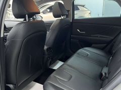 Hyundai Elantra 1.5L CVT Luxury - ფოტო 19