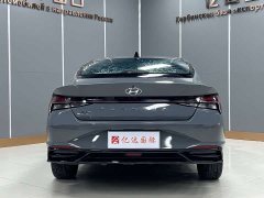 Hyundai Elantra 1.5L CVT Luxury - ფოტო 5