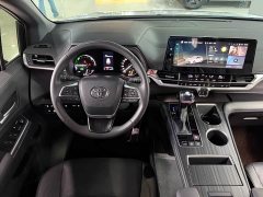 Toyota Sienna 2024 2.5L Hybrid AWD Premium - ფოტო 11