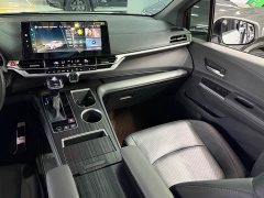 Toyota Sienna 2024 2.5L Hybrid AWD Premium - ფოტო 13