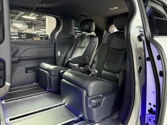 Toyota Sienna 2024 2.5L Hybrid AWD Premium - ფოტო 15
