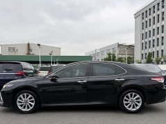 Toyota Camry 2021 2.0G Luxury - ფოტო 14
