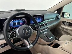 Mercedes-Benz V-Class V 300 L Long Wheelbase Luxury Edition - ფოტო 15