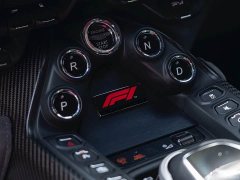 Aston Martin V8 Vantage 4.0T V8 F1 Edition Coupe - ფოტო 19