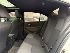 Toyota Corolla Hybrid 1.8H E-CVT Luxury - ფოტო 16