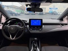 Toyota Corolla Hybrid 1.8H E-CVT Luxury - ფოტო 6