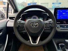 Toyota Corolla Hybrid 1.8H E-CVT Luxury - ფოტო 7