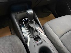 Toyota Corolla Hybrid 1.8H E-CVT Luxury - ფოტო 9