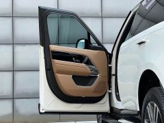 Land Rover Range Rover 3.0 L6 400PS Grand Long Wheelbase Edition - ფოტო 11