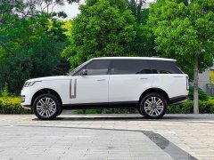 Land Rover Range Rover 3.0 L6 400PS Grand Long Wheelbase Edition - ფოტო 3