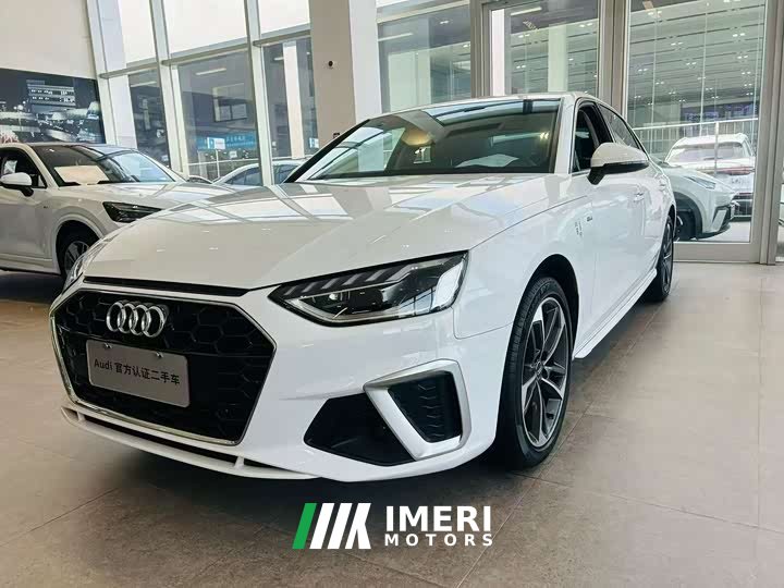 Audi A4L 40 TFSI Fashion Dynamic