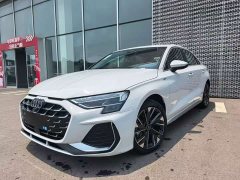 Audi A3 Sportback 35TFSI Prestige - ფოტო 1