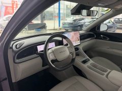 Geely Xing Yuan UP 410km Explorer Edition - ფოტო 5