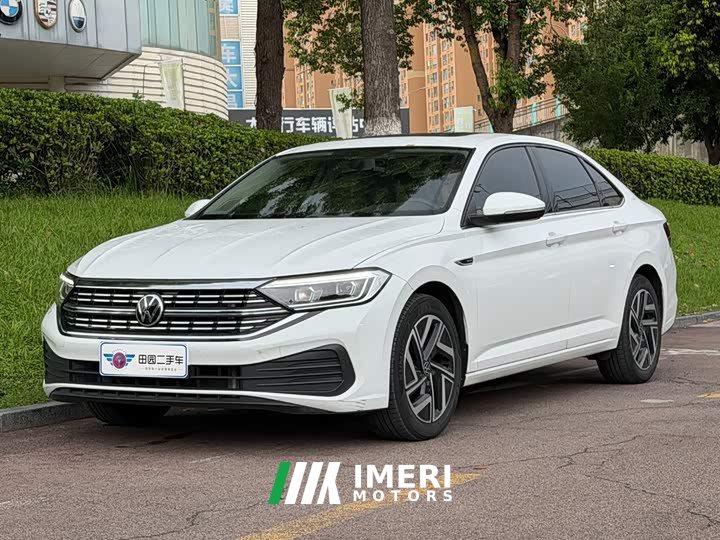 Volkswagen Sagitar 300TSI DSG Excellence Edition