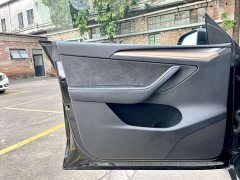 Tesla Model Y Performance All-Wheel Drive - ფოტო 15