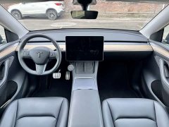 Tesla Model Y Performance All-Wheel Drive - ფოტო 17