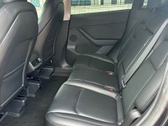 Tesla Model Y Rear-Wheel Drive - ფოტო 15