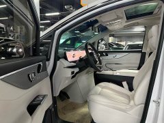 Buick GL8 New Energy Luzun Respect Edition 7-Seater - ფოტო 5