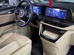 Buick GL8 New Energy Lusang Respect Edition - photo 16