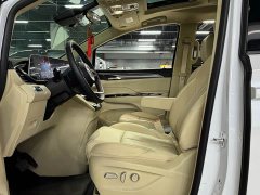 Buick GL8 New Energy Lusang Respect Edition - photo 8