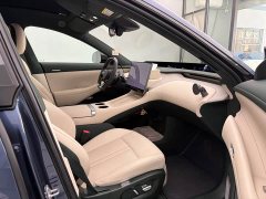 Xiaomi YU7 Four-Wheel Drive Max Edition - ფოტო 9