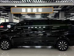 Mercedes-Benz Vito 2021 2.0T Elite 7-Seater - ფოტო 3