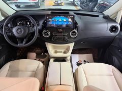 Mercedes-Benz Vito 2021 2.0T Elite 7-Seater - ფოტო 9