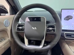 Li Auto L6 Pro Smart Refresh Edition - ფოტო 18