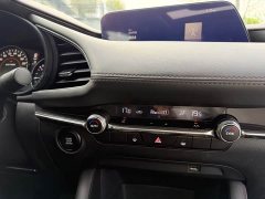 Mazda3 Axela 2.0L Automatic Elegant Edition - ფოტო 12