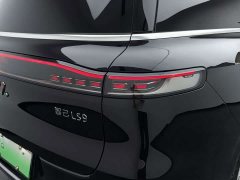 IM Motors Zhiji LS9 66 Ultra - ფოტო 8
