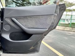 Tesla Model Y Rear-Wheel Drive - ფოტო 15