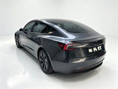Tesla Model 3 Rear-Wheel Drive - ფოტო 4
