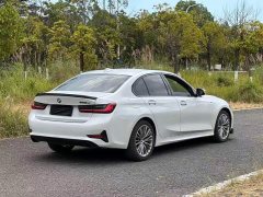 BMW 3 Series 320i M Sport Package - ფოტო 7