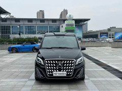 Mercedes-Benz Vito 2024 2.0T Business Edition 7-Seater - ფოტო 2