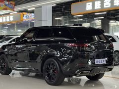 Land Rover Range Rover Sport 400PS Dynamic SE - ფოტო 4
