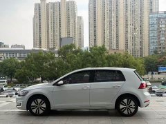 Volkswagen Golf Pure Electric 2020 Chi - ფოტო 4