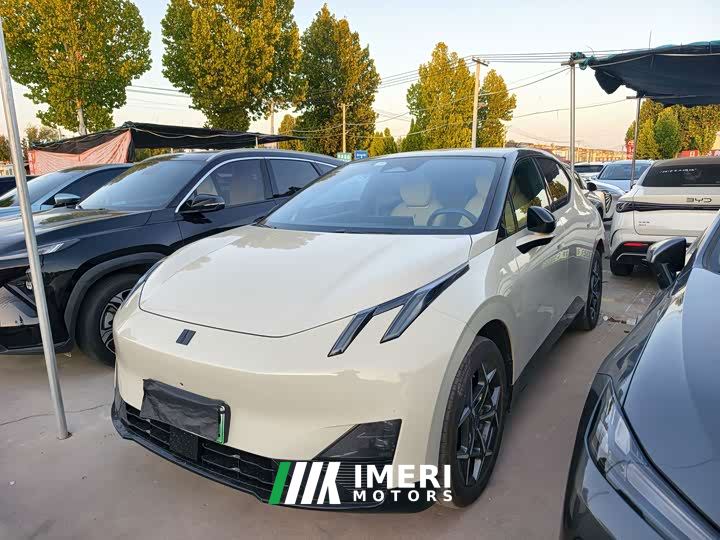 Lynk & Co 20 530km Rear-wheel Drive Max
