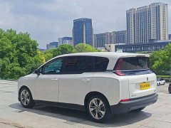FAW Besturn NAT 2021 Online Ride-hailing Edition - ფოტო 5