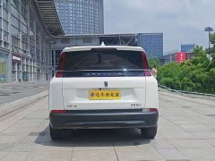 FAW Besturn NAT 2021 Online Ride-hailing Edition - ფოტო 6