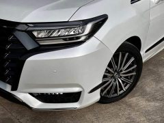 Honda Elysion 2.0L e:HEV Classic - ფოტო 2