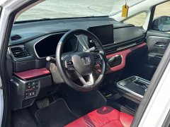Honda Elysion 2.0L e:HEV Classic - ფოტო 9