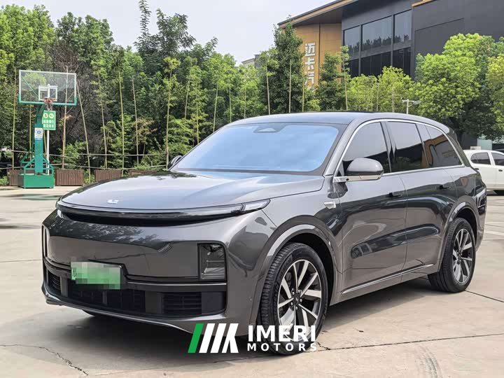 Li Auto L8 Pro - ავტომობილი ჩინეთიდან