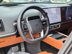 Li Auto L8 Pro - ფოტო 4
