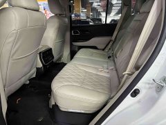 Toyota Land Cruiser (Import) 3.5L Automatic - ფოტო 5