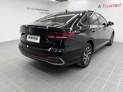 Volkswagen Lavida 1.5L Automatic Starry Sky Five Million Edition - ფოტო 4